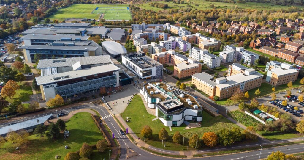University of Hertfordshire estudiar en Inglaterra beinternational